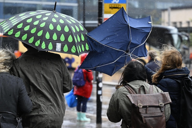 Wet and windy weekend ahead in Finland, with snow possible in the north